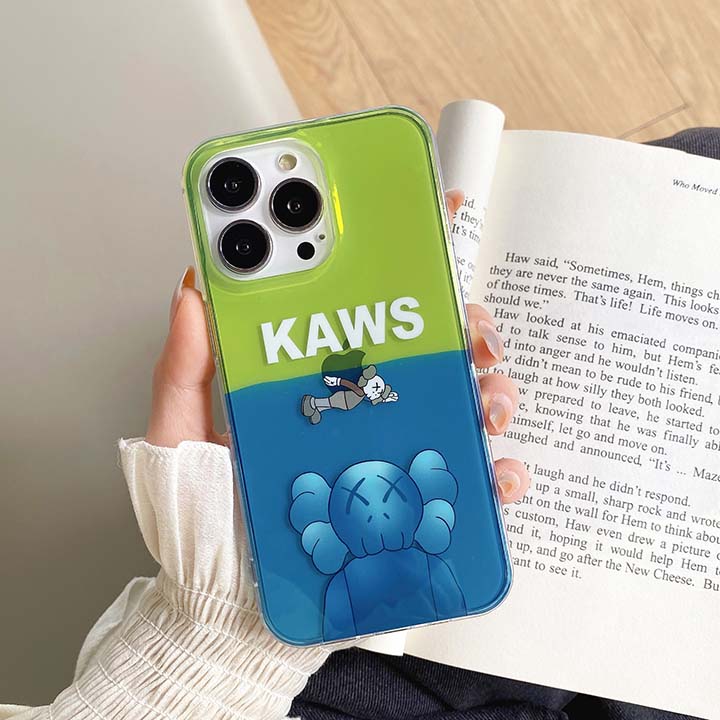 カウズ kaws アイフォン 15 ultra 携帯ケース 